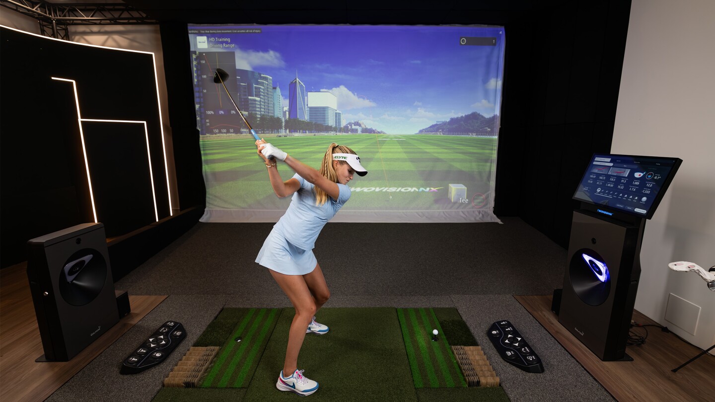 Golfzon Indoor Golf Experience